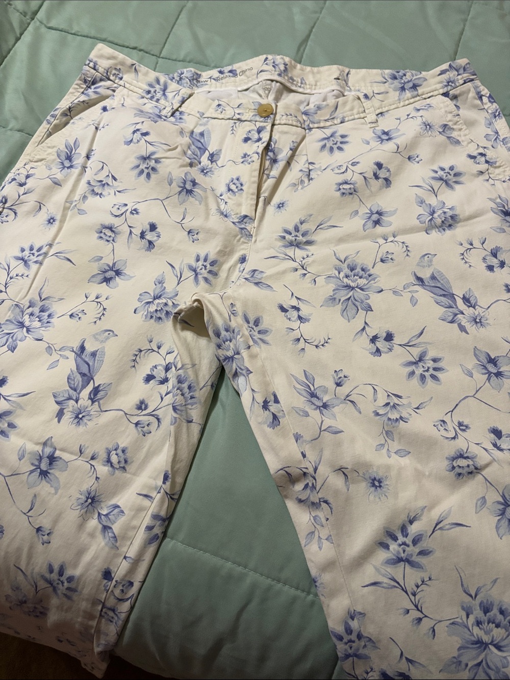 Talbots White Floral Straight-Leg Pants with Blue Print